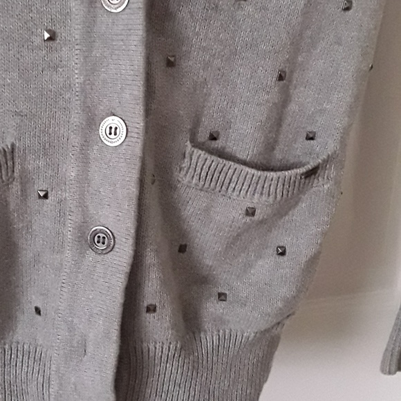 Victoria Secret's Pink sweater - Picture 5 of 5